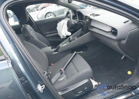 2024 Polestar 2 Long Range Dual Motor/Long Range Dual Motor Plus z USA, uszkodzony, nr VIN YSMFD3KA5RL225553